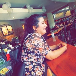 Meet your Posher, Adriana